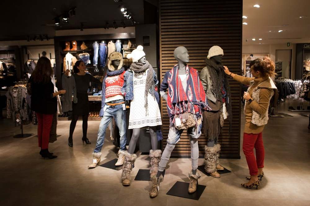 what is fast fashion